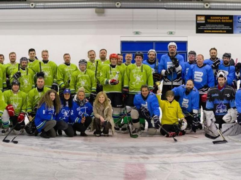 News - Hokejová odveta BONATRANS–Bekaert pomohla Charitě